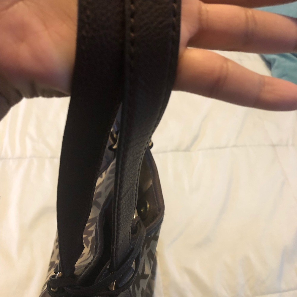 Purse - Picture 4 of 6